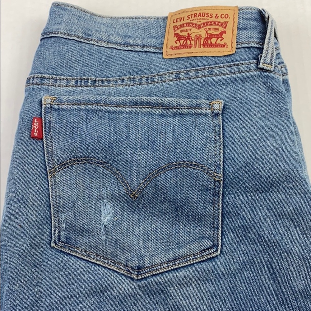 Levi’s Jeans